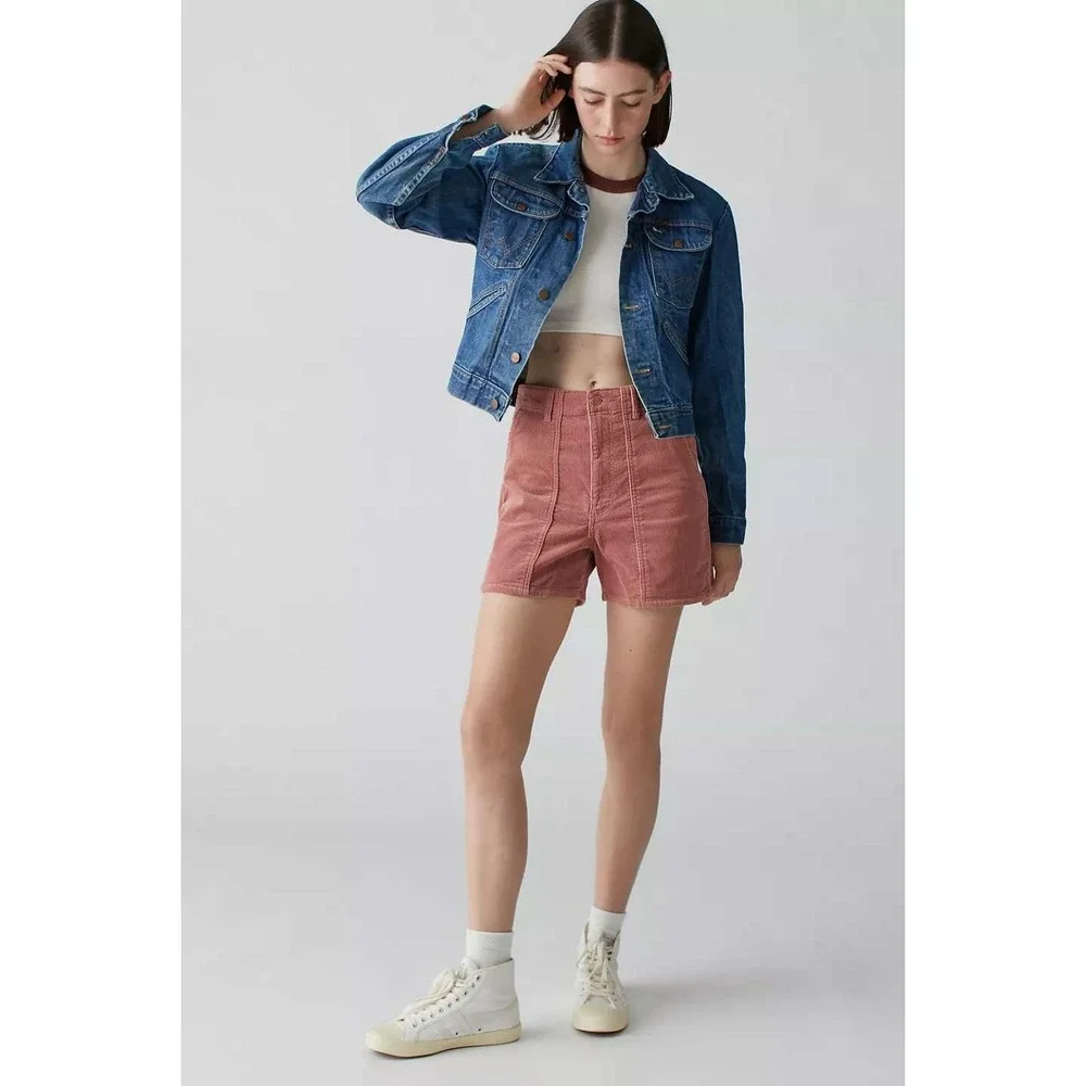 Wrangler Mom Short Effortless Pink Corduroy High Waisted Seamed Shorts Size 29